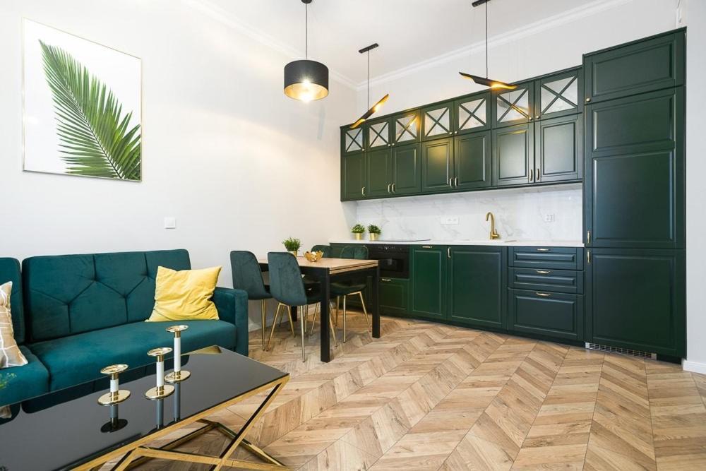 Glamorous Apartment Old Town Cracow 크라쿠프 외부 사진